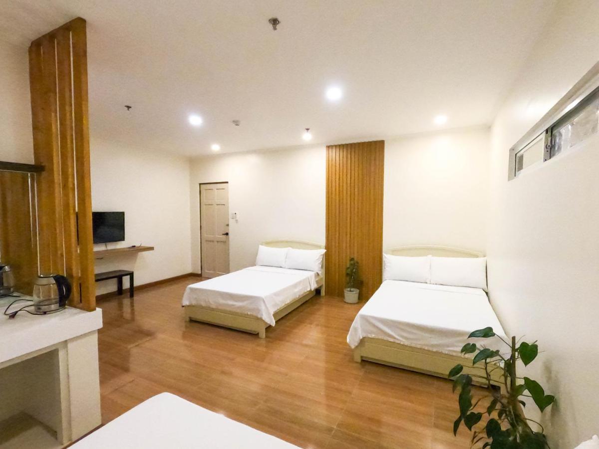 באגויו Eekos Bed And Breakfast מראה חיצוני תמונה